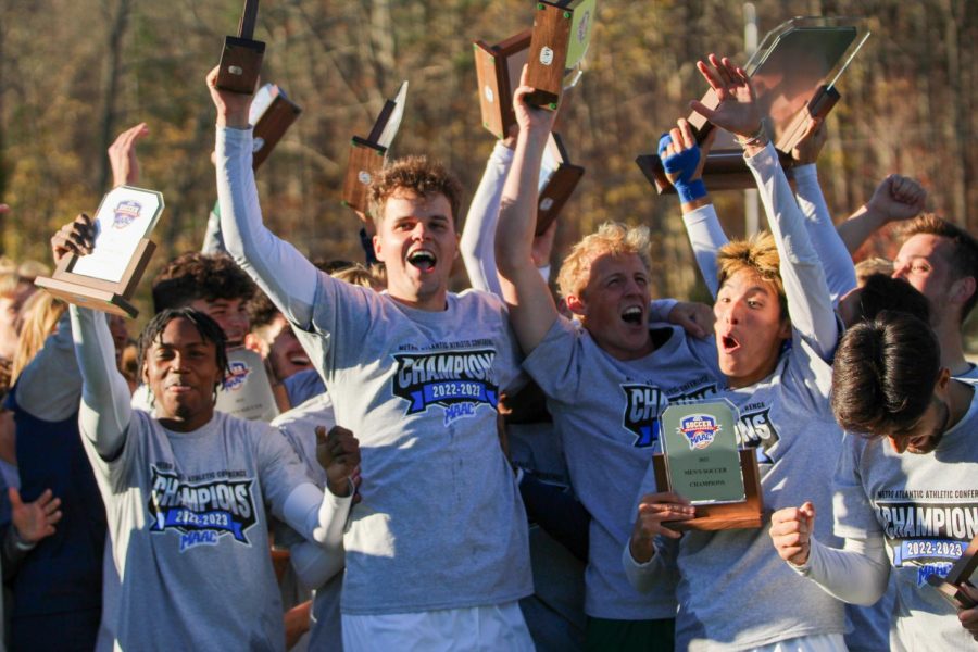 Quinnipiac+Men%E2%80%99s+Soccer+Defeats+Iona+3-2%2C+Crowned+MAAC+Tournament+Champions+for+First+Time+in+Nine+Years