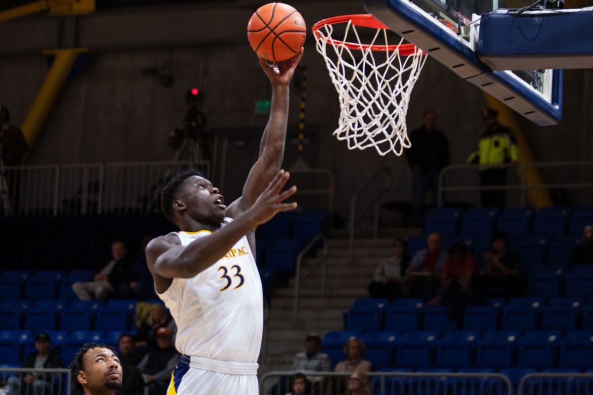 Bogged-down Bobcats outlast Navy 71-68