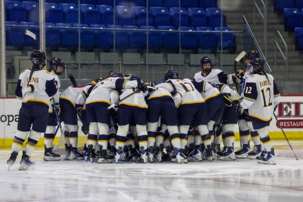 Women’s Ice Hockey vs Northeastern 10/18/25