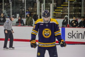 Chris Pelosi's hat trick highights men's ice hockey's victory over Clarkson