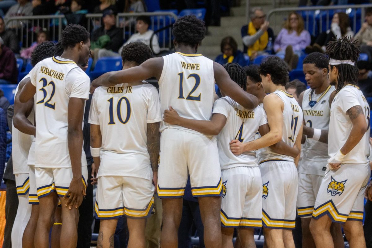 Quinnipiac falls in 98-91 thriller against Sacred Heart